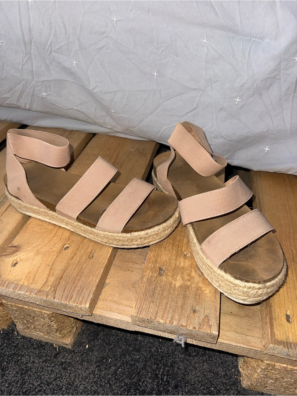 Women’s Pink Elastic Strap Platform Sandals